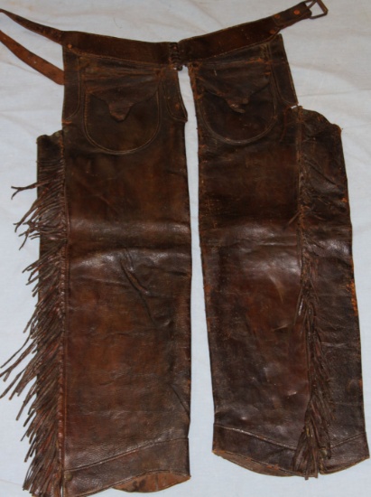 J. S. Collins shotgun chaps w/fringe and pockets