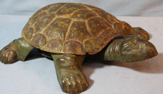 Iron turtle spittoon cover, mechanical and porcelain spittoon