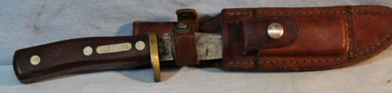 2 Older hunting knives, 1 is Old Timer