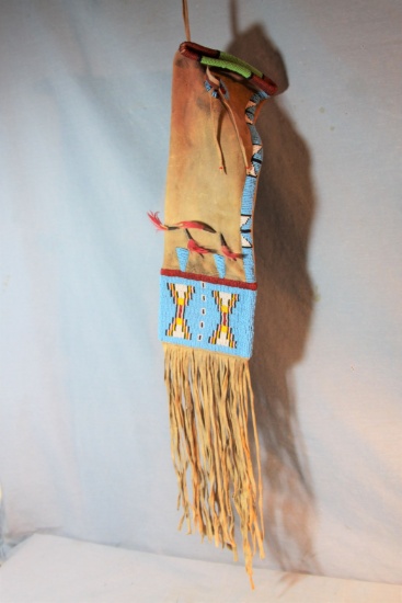 Sioux pipe bag, beaded