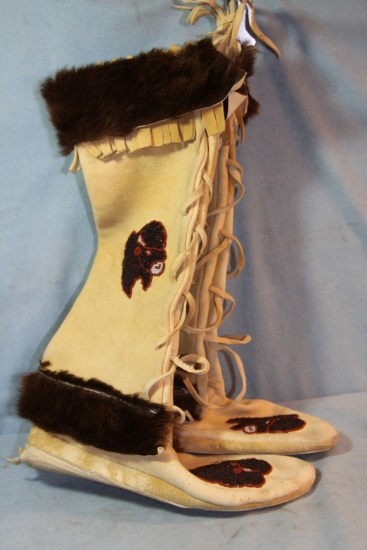 Lakota Sioux beaded moccasins, fur trimmed, newer
