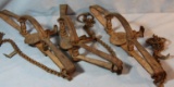 3 Newhouse #4 traps w/chains