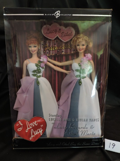 I Love Lucy Barbies, Lucy & Ethel Buy The Same Dress, 12" Dolls, Ep.#69, NIB,2006 Mattel, Box has we