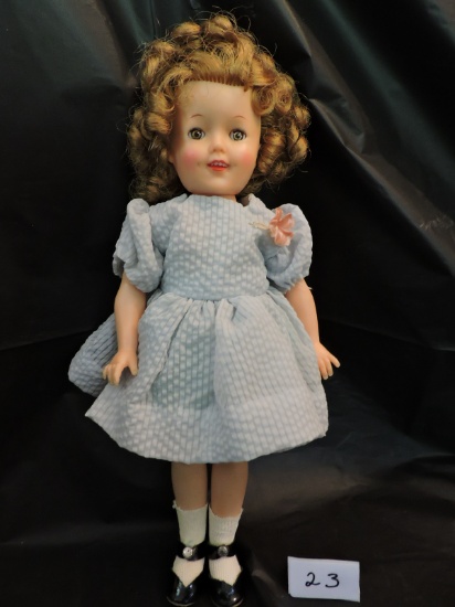 Ideal Doll, ST-12 stamped on back of head, Blue dress, Rubber & Plastic, Eyes open & close, 1 eye st
