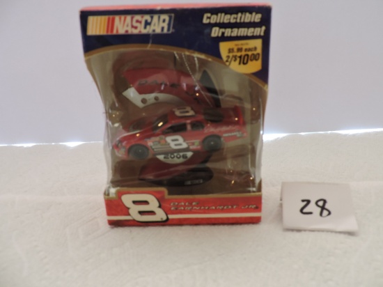 Dale Earnhardt Jr., #88, 2006 Collectible Ornament, Plastic, Trevco Trading Corp., Nascar, 3 1/2"