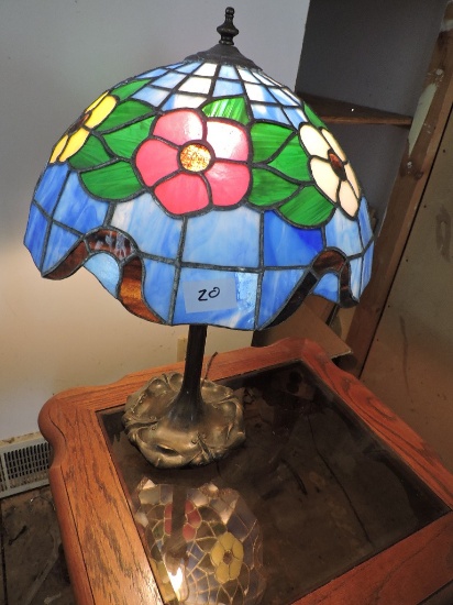 Table Lamp, Tiffany Style, Metal Stand, 23" x 16"