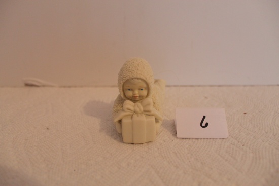 Snowbabies, Ornament, Porcelain, No Number or Box, 4 1/4" x 2 1/4" H