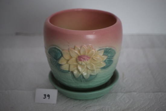 Hull Art Water Lily Flower Pot & Saucer, USA, L-25, 5 3/4"