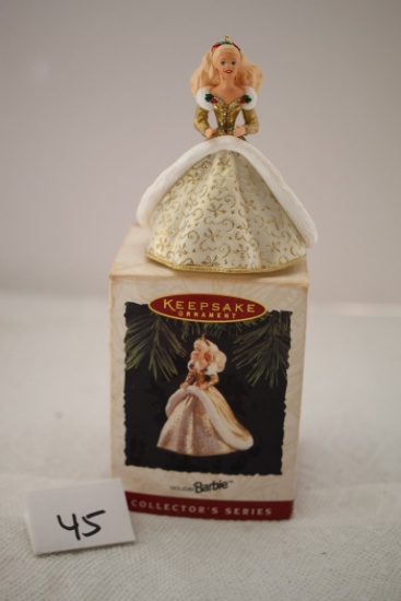 Holiday Barbie, Keepsake Ornament, 1994 Mattel Inc, 2nd In Series, Hallmark Cards Inc., 3 1/2"