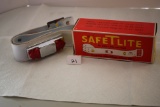 SafeTLite Flashing Directional Signal Belt, Adustable Buckle, Uses 9V Battery, NIB