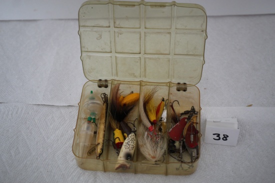 Assorted Fishing Lures & Plastic Case, Case = 5 1/2" x 4 1/4"