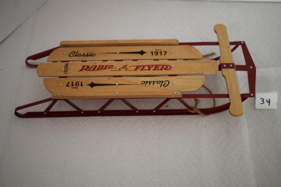 Radio Flyer Classic Miniature Wood Sled, #551, Metal & Wood, 17" x 8"