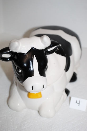 Vintage AMC NY. NY., Mooing Cow Cookie Jar, Takes 2 AA Batteries, 10"L x 7"H, Not tested