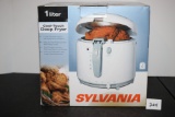 Sylvania 1 Liter Deep Fryer, New