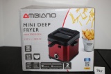Ambino Mini Deep Fryer, 5 Cups, New