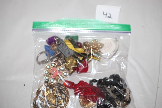 Assorted Vintage Costume & Religious Jewelry, Sandwich Bag