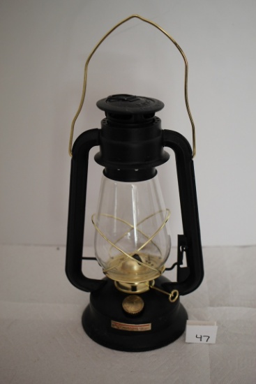 Lantern, Metal & Glass, 12" not incl. handle