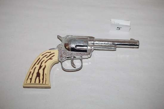 Vintage Toy Cap Gun, Kusan Inc., #280, 8 1/4"