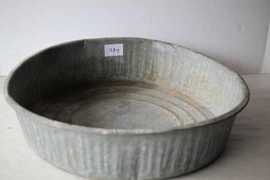 Vintage Metal Oil Drop Pan, 16" Round x 4"H