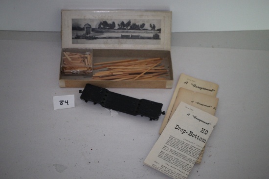 Drop Bottom Hopper Car, HO Scale, #204, Ayres Scale Models, Pieces Not Verified