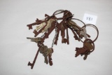 Assorted Vintage Keys