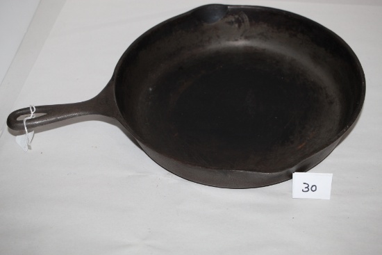 Wagner Ware Sidney 0 Cast Iron Skillet, #10, 1060E, 11 1/2" Round