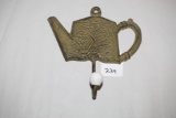 Cast Iron Wall Hanging With Hook, 7 1/4
