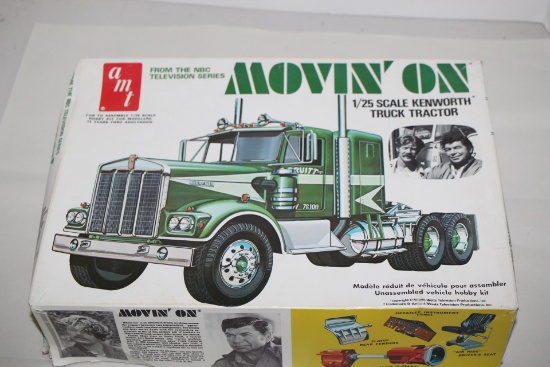 Kenworth Truck Tractor Model Kit, #T560, From TV Series Movin On, AMT, 1/25 Scale