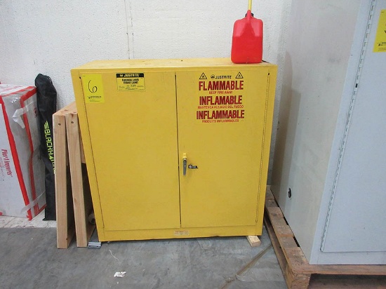 JUSTRITE 30 GAL. FLAMMABLE LIQUID STORAGE CABINET W/ CONTENT