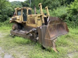 1992 CATERPILLAR D8N DOZER, ENCLOSED CAB, S/N: 9TC06514, 91,601 HOURS, SU BLADE, MISSING TRACKS,