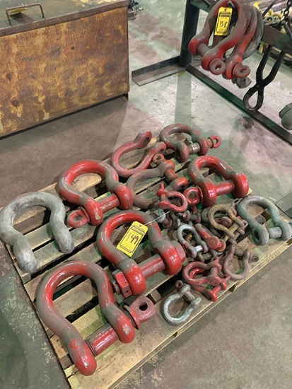 ASSORTED CLEVISES
