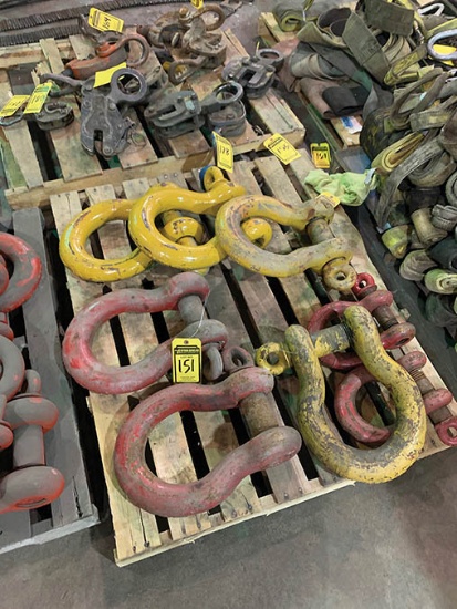 ASSORTED CLEVISES