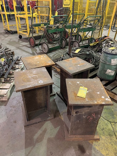(4) I-BEAM PLATE STANDS