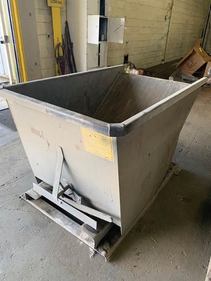 1 YD DUMP HOPPER