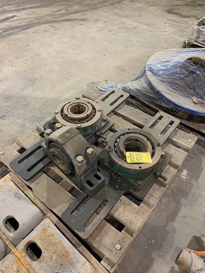 ASSORTED HEAVY DUTY BEARINGS