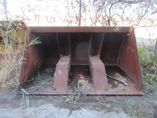 950 WHEEL LOADER BUCKET, 108'' W.