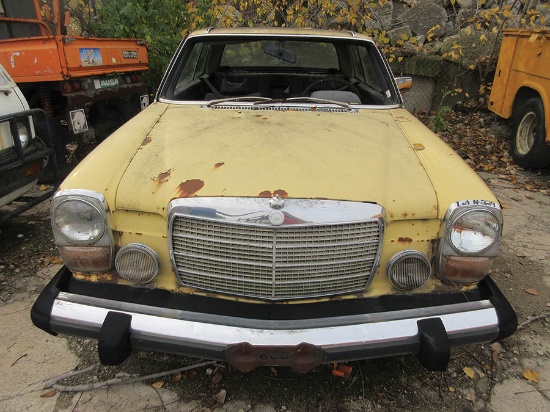 1974 MERCEDES BENZ 2-DOOR COUPE AUTOMOBILE, 70,506 MILES, VIN# 11407312102847