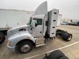 2013 KENWORTH T440 TRACTOR, SINGLE AXLE, DAY CAB, COMPRESSED NATURAL GAS (CNG), CUMMINS ISLG 320 CNG