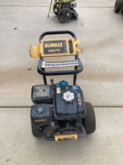 DeWalt 3,800psi Pressure Washer; Gasoline