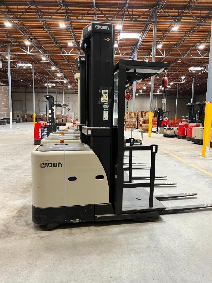 2012 Crown 3500 Series Order Picker, Type E, 3,000 Lb., s/n 1A380758, 2,932 Hours