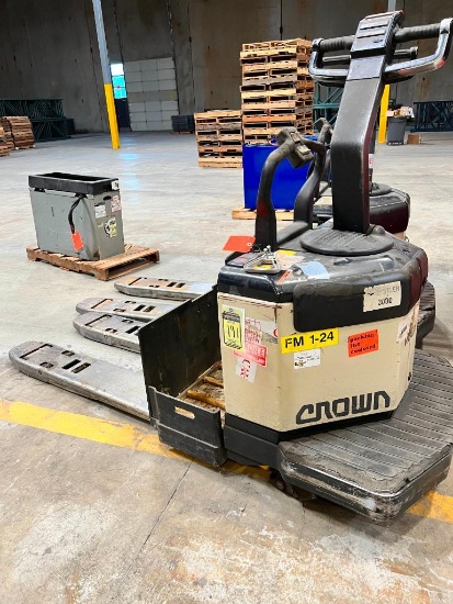 1997 Crown 6,000 Lb. Electric Pallet Jack, Model PE3540-60, s/n 6A154077 (No Battery, Needs Repair)