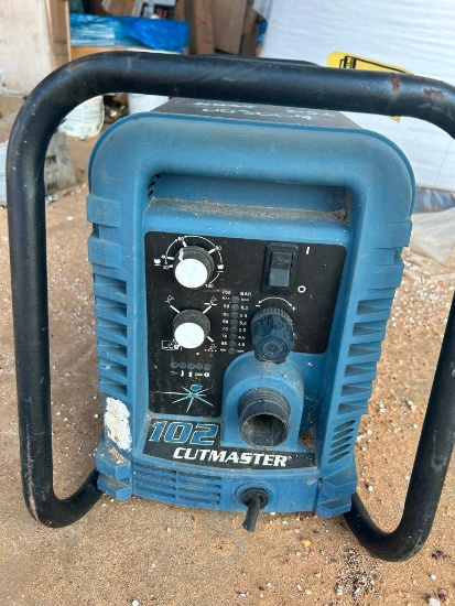Thermal Dynamics 102 Cutmaster Plasma Cutter, 208/230/460 Volt, S/N US52269982