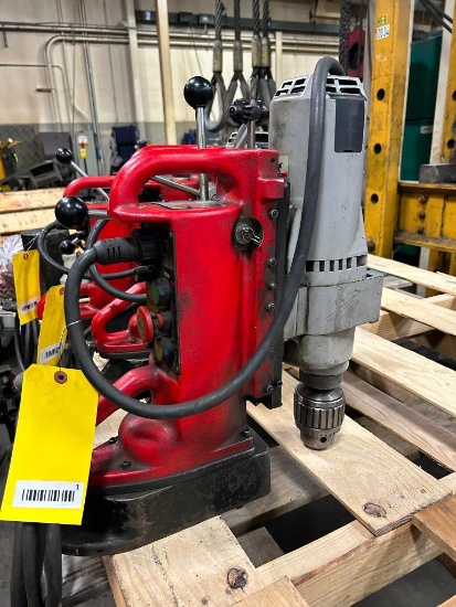 Milwaukee Magnetic Base Drill Press, 3/4" Chuck