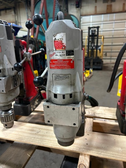 Milwaukee Magnetic Base Drill Press