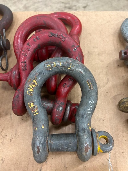(4) Crosby 8-1/2-Ton Clevises