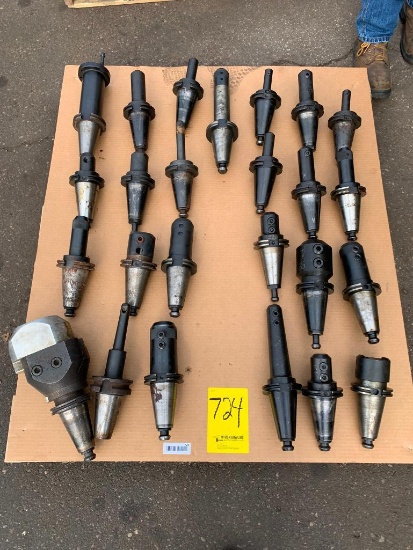 (25x) Assorted CAT 50 Taper Toll Holders & Boring Head