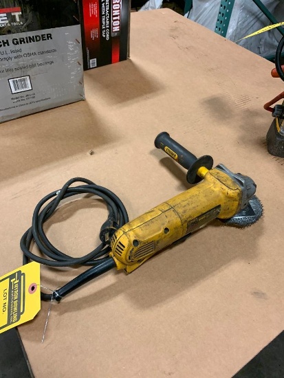 Dewalt 4-1/2" Angle Grinder, 120 Volt, 11,000 RPM