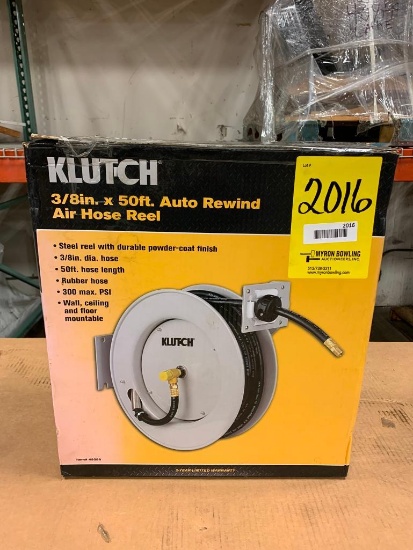 Klutch 3/8" X 50' Retractable Air Hose Reel (New in Box)