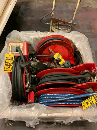 (4) Lincoln Hydraulic Hose Reels, Graco Oil Pumps for 55gal barrel, example for Service Bay