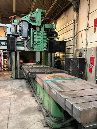 Giddings & Lewis Vertical Bridge Mill, Model PTM, S/N700-23-62, Swivel Ram Head, 14' X 69" Table